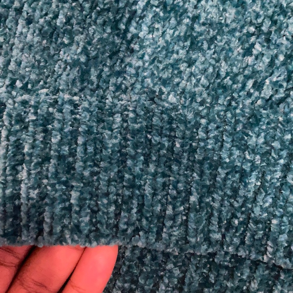 Sweater - Picture 3 of 4